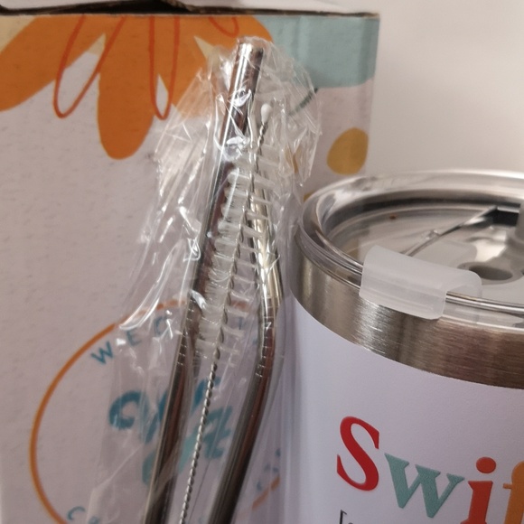 New Taylor Swift Swiftie Tumbler White 20floz, Two Lids, Two Metal Straws Brush - Picture 5 of 6